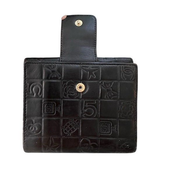 Authentic CHANEL Black Lambskin Leather Lucky Charms Embossed Bifold Wallet - Picture 10 of 16